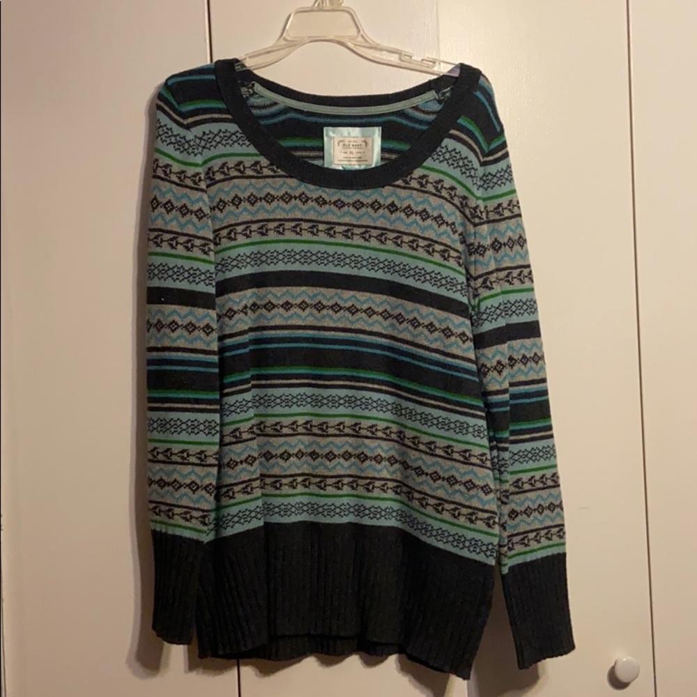 Old navy sweater